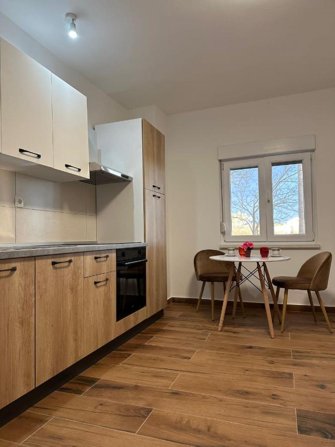Guest House Ivan Donji Zemunik Екстериор снимка